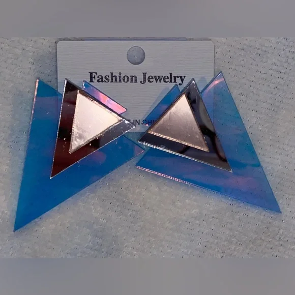 ⏬Triangle Shaped Funky Fun Far-out Earrings- Geometric and Colorful ⏫ - Picture 2 of 10